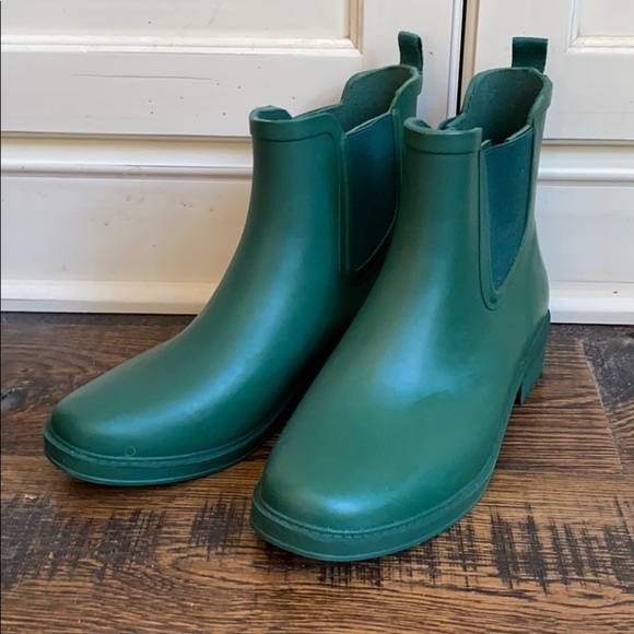 J. Crew Chelsea matte rain boots AC041 Green - Picture 1 of 4